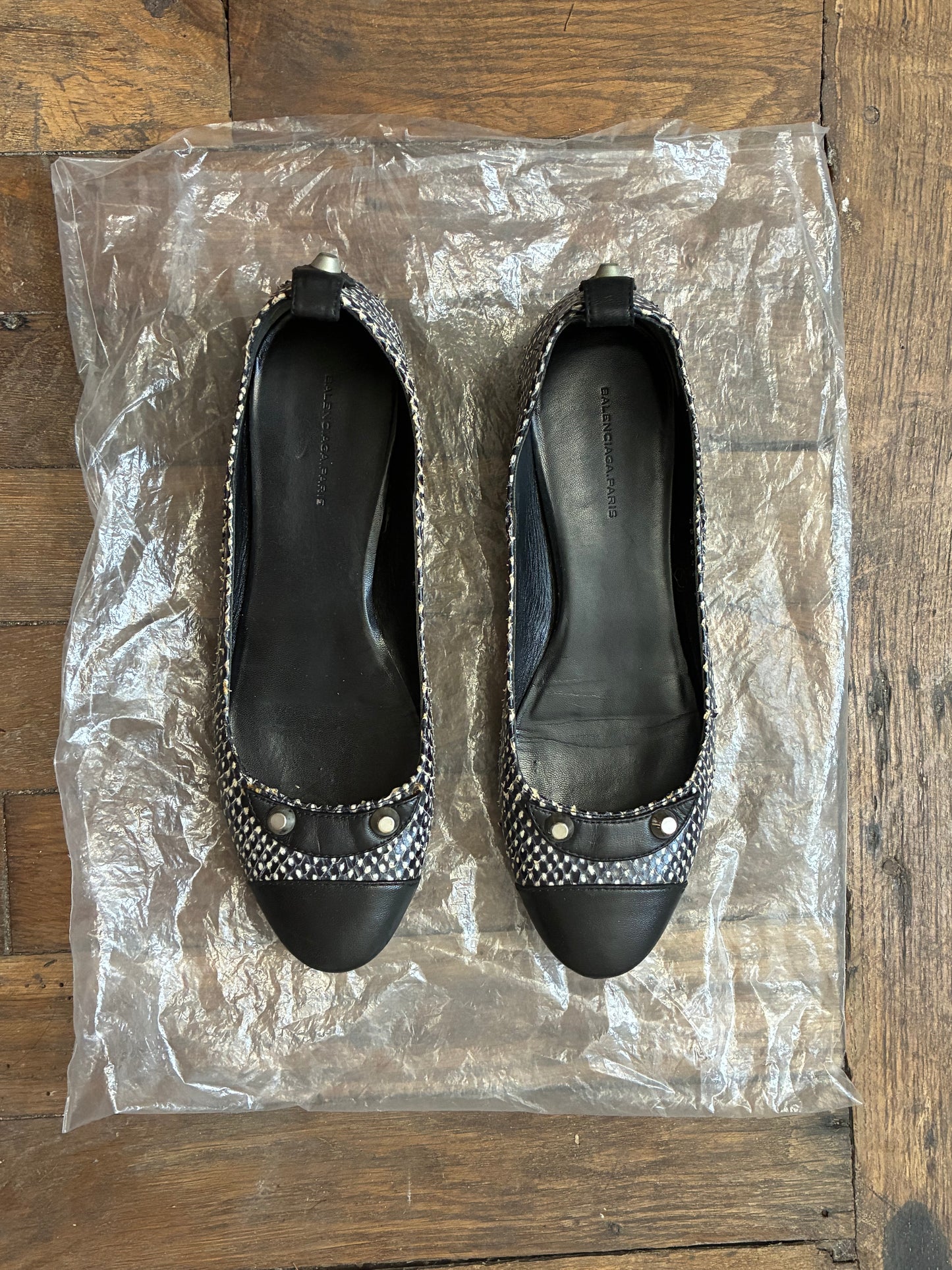 balenciaga arena ballerinas