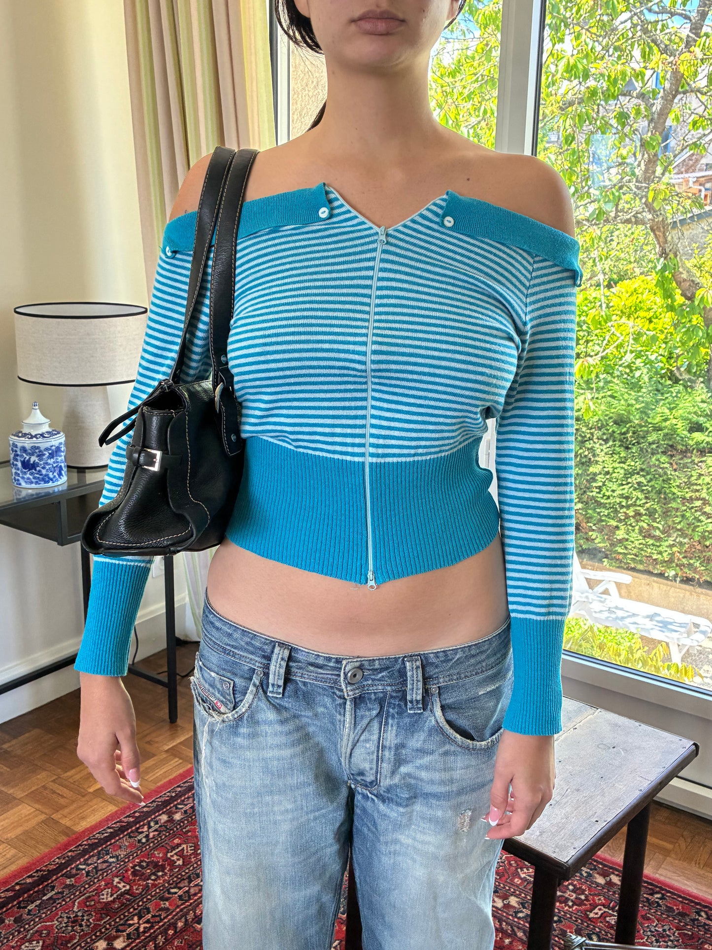 striped zip blue top