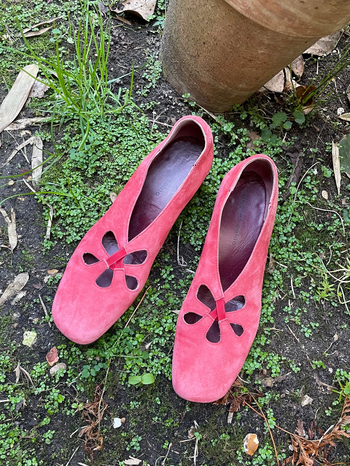vintage suede ballerinas