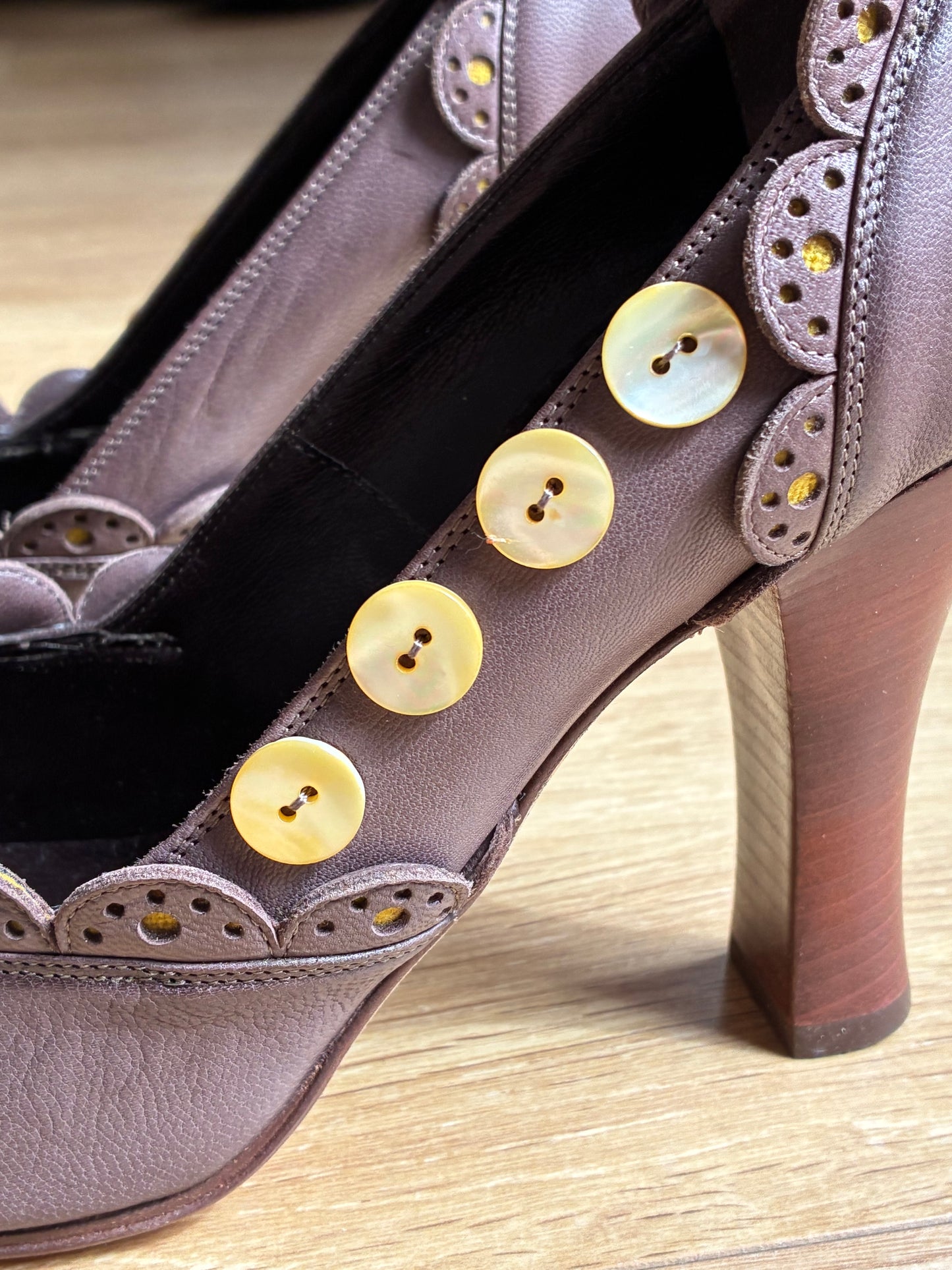 galliano sequins pumps