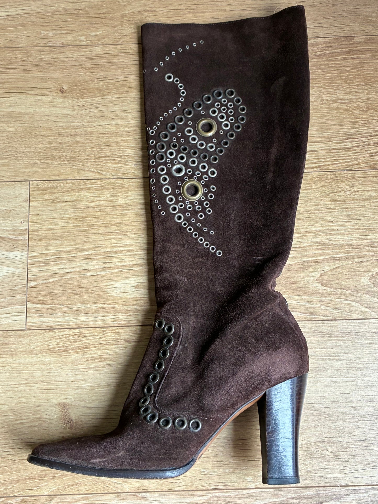 dolce&gabbana suede eyelet boots